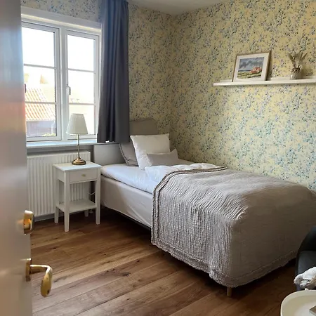 Strandly Hotel 3*