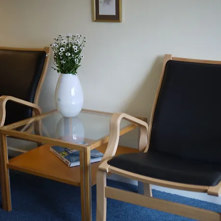 Strandly מלון 3*