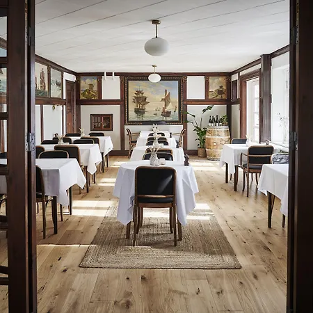 Hotel Strandly